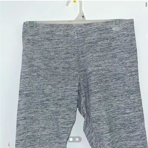 Girls capris (16-18)
